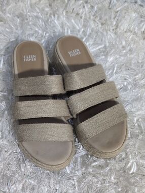 Eileen Fisher Neutral Taupe Triple-Strap Slide Sandals